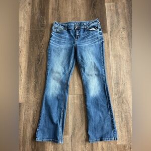 Maurices Women's Blue Boot Cut Jeans, juniors size 11/12 SHORT